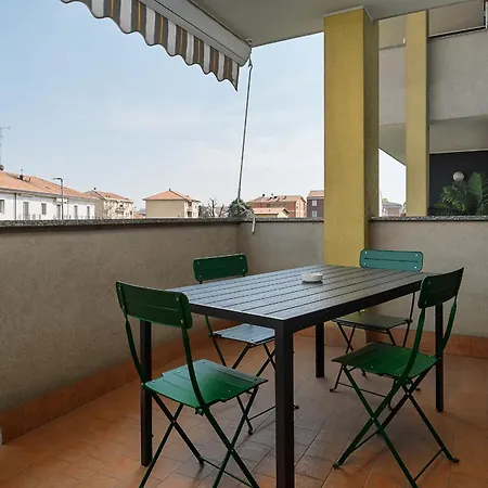 New - Parking - 10 Min From Fiera Mirho - Sleeps 4 Apartman *